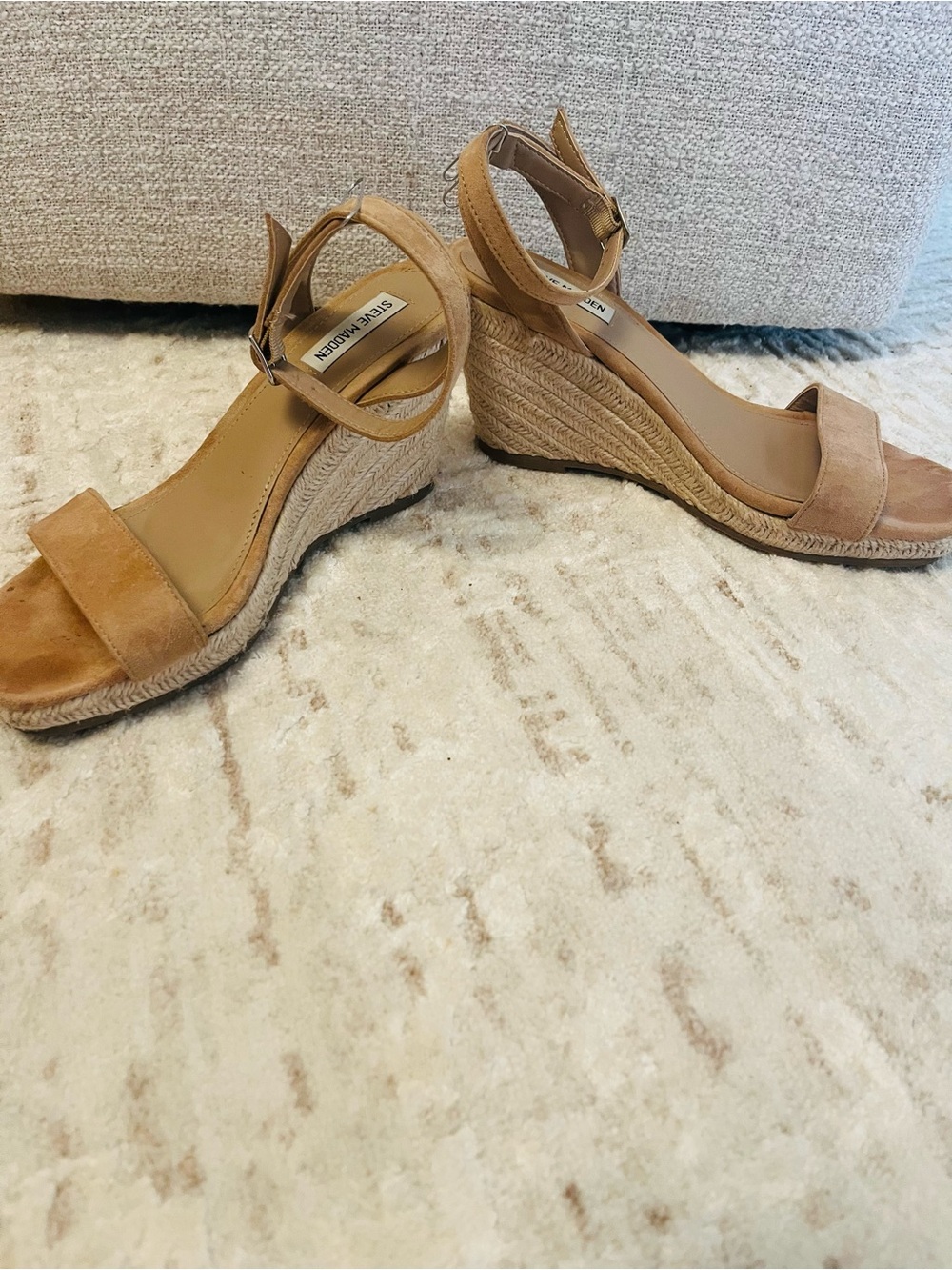 Steve Madden GREAT PRICE!! Tan Espadrille Wedge Sandals with Ankle Strap
